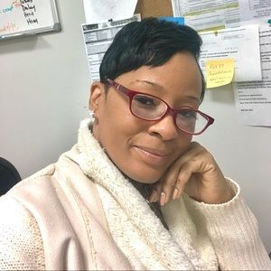 Meet your Posher, Monairar